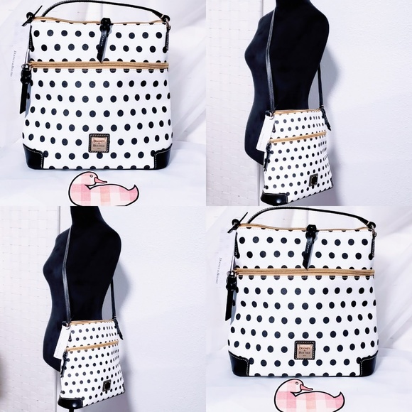 Dooney & Bourke Handbags - 🦄HP🦄Dooney & Bourke Carolina Crossbody💞🦄